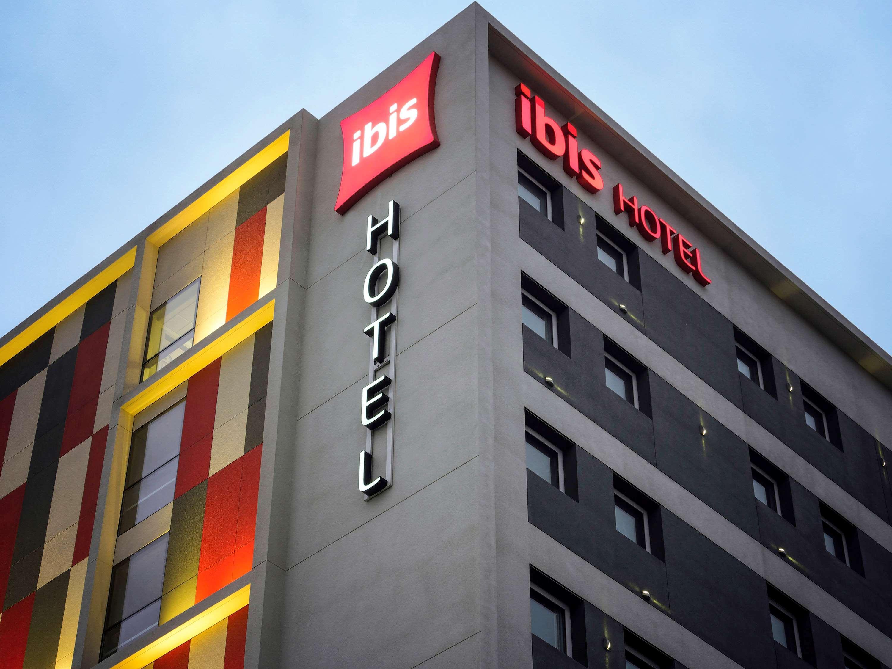 Hotel Ibis Trujillo Exterior foto